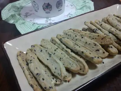 Black sesame biscuit