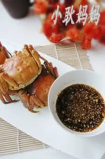 Steamed hairy crab