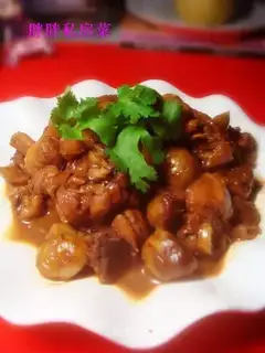 Braised chestnut chicken