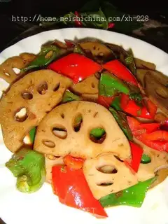 stir-fried stewed lotus root with green and red pepper