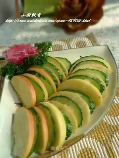 Sweet and sour apples mixed with cucumber