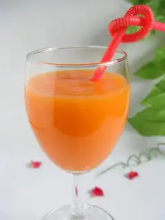 Papaya orange juice