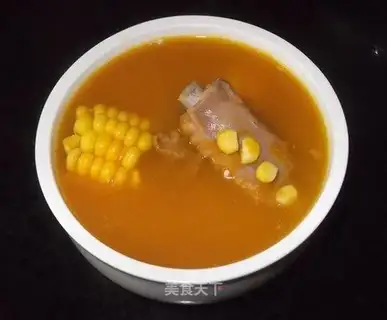 Pumpkin corn ribs soup
