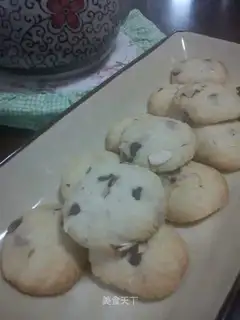 chocolate chip cookies