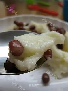 Fried milk with honey bean egg white