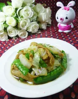 Dutch bean buns and cabbage