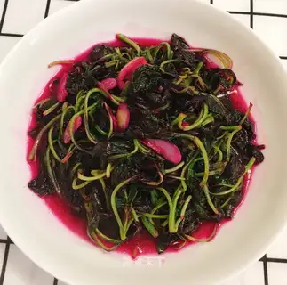 Garlic pickles