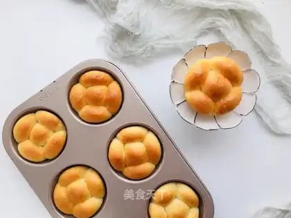 Flower buns
