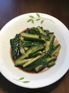 Cracker cucumber