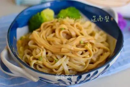 Sesame sauce noodles