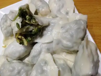 A flower dumpling