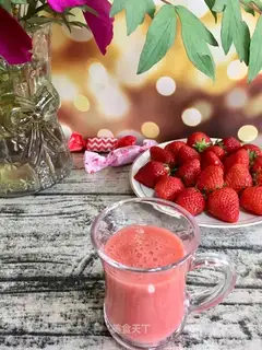 Strawberry juice