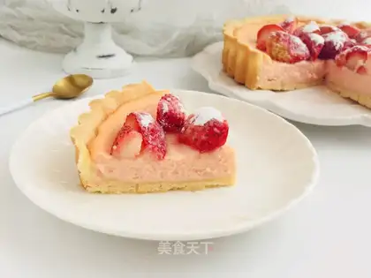 Strawberry cheese pie