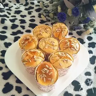 Gutsy Tin Fung Cake