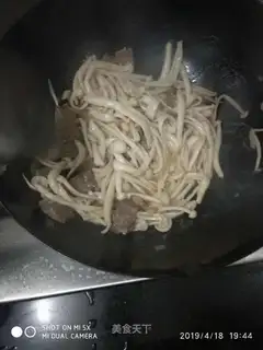 Crab mushrooms