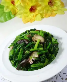Fry mushrooms
