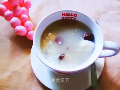 Sweet fruit porridge