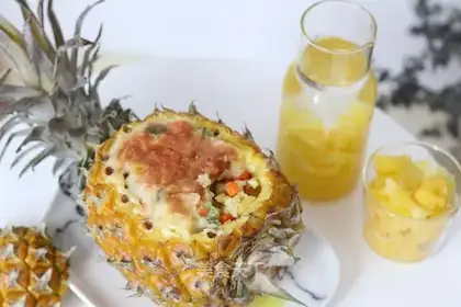 Pineapple rice