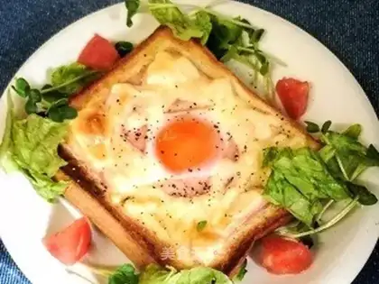 Full eggtoast