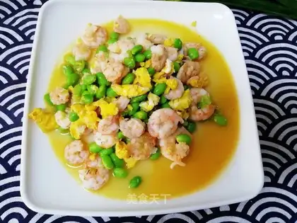 Shrimp fried eggs