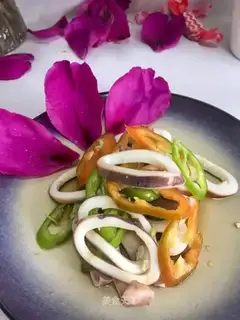 Chili with squid
