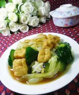 The cucumber, the tofu, the cabbage