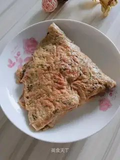 Fried eggs with sprouts