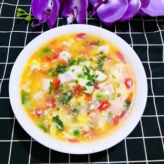 Tomato tofu egg soup