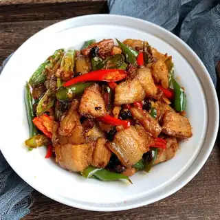 Farmer's little fried meat