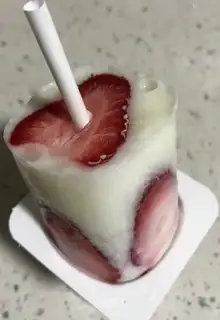 Strawberry yogurt