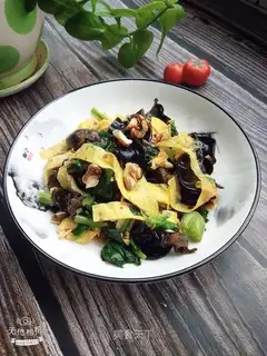 Spicy appetizer spinach