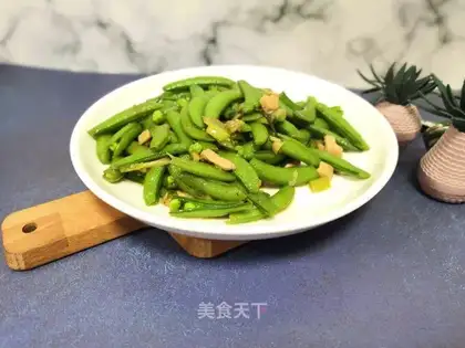 Chicken and sweet beans