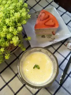 Mango milkshake