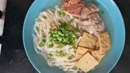 I've got tofu-cooked tofu-cracker noodles