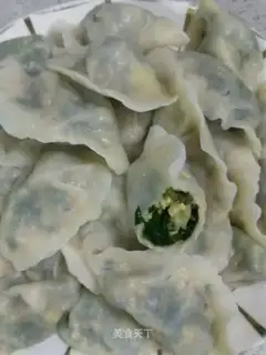 Cream eggs, mushroom shrimp dumplings