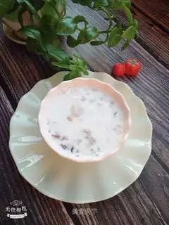 Milk silver ears