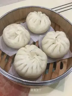 Plum buns
