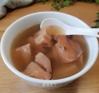 Old chicken green bean soup