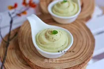 Milky mashed potatoes