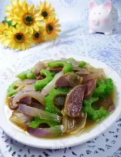 Suffering pig tongues onions