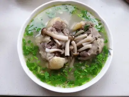 Crab-flavored cowtail soup