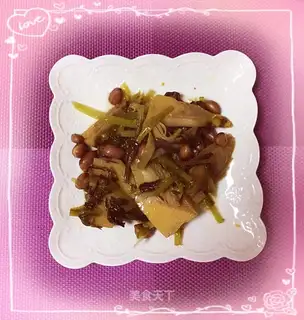Spring snow, peanut rice
