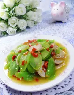I'll cut the pepper with white
