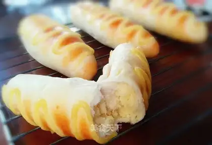 Coconuts, caterpillar bread