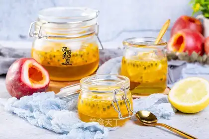 Bronze lemon honey