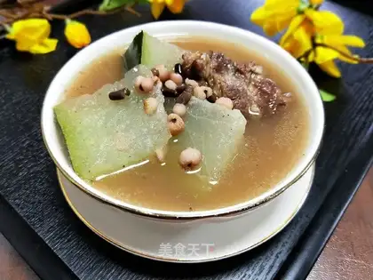The cranberry melon soup