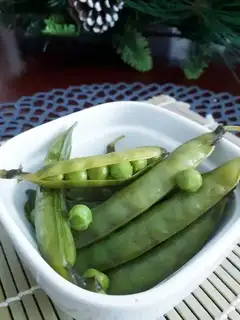 Salted peas