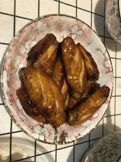 Honey chicken wings
