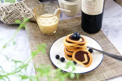 Double roll of cookies