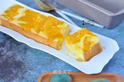 Pineapple cake